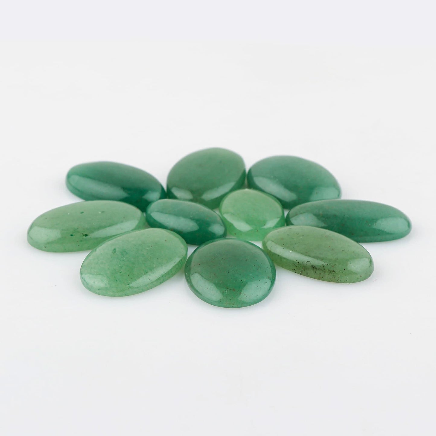 oval green quartz cabochon for wire wrapping