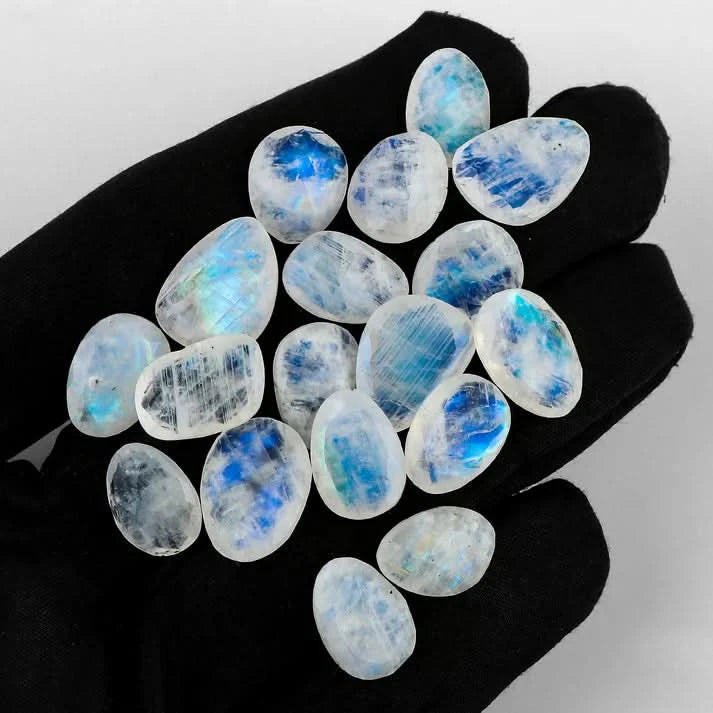 Rainbow Moonstone Gemstone for Handmade Jewelry