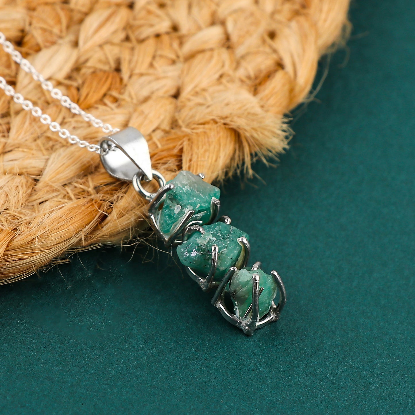 Silver Plated Sapphire Raw Crystal Pendant Necklace for Chakra and Zodiac Healing