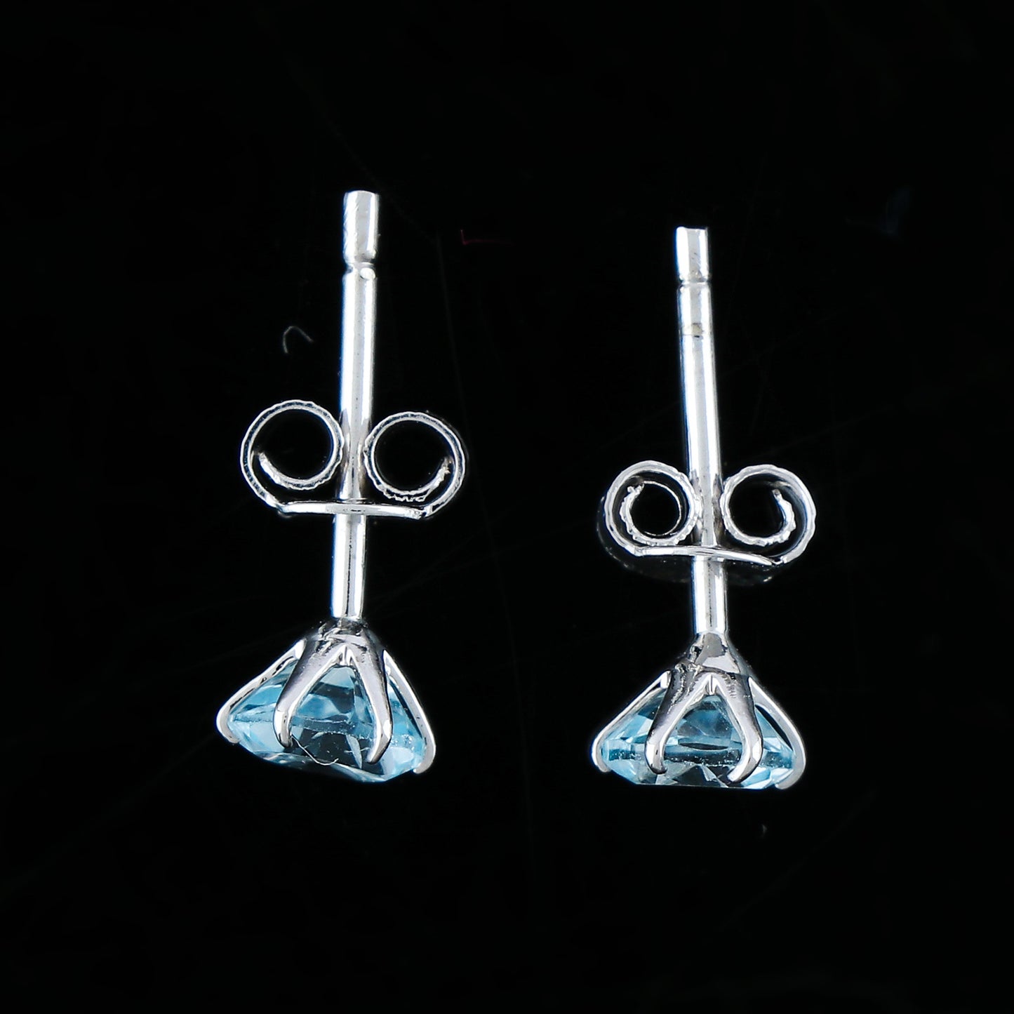 Natural Sky Blue Topaz Crystals Round Shape Stud Earring For Women, Chakra Energy Healing Gemstone, Real Crystal, Birthstone, Beautiful Women Simple Christmas Gift Jewelry