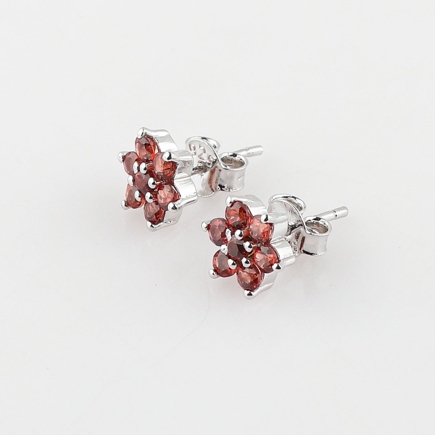 Red Garnet Chakra Healing Flower Earrings – Prong-Set 925 Silver