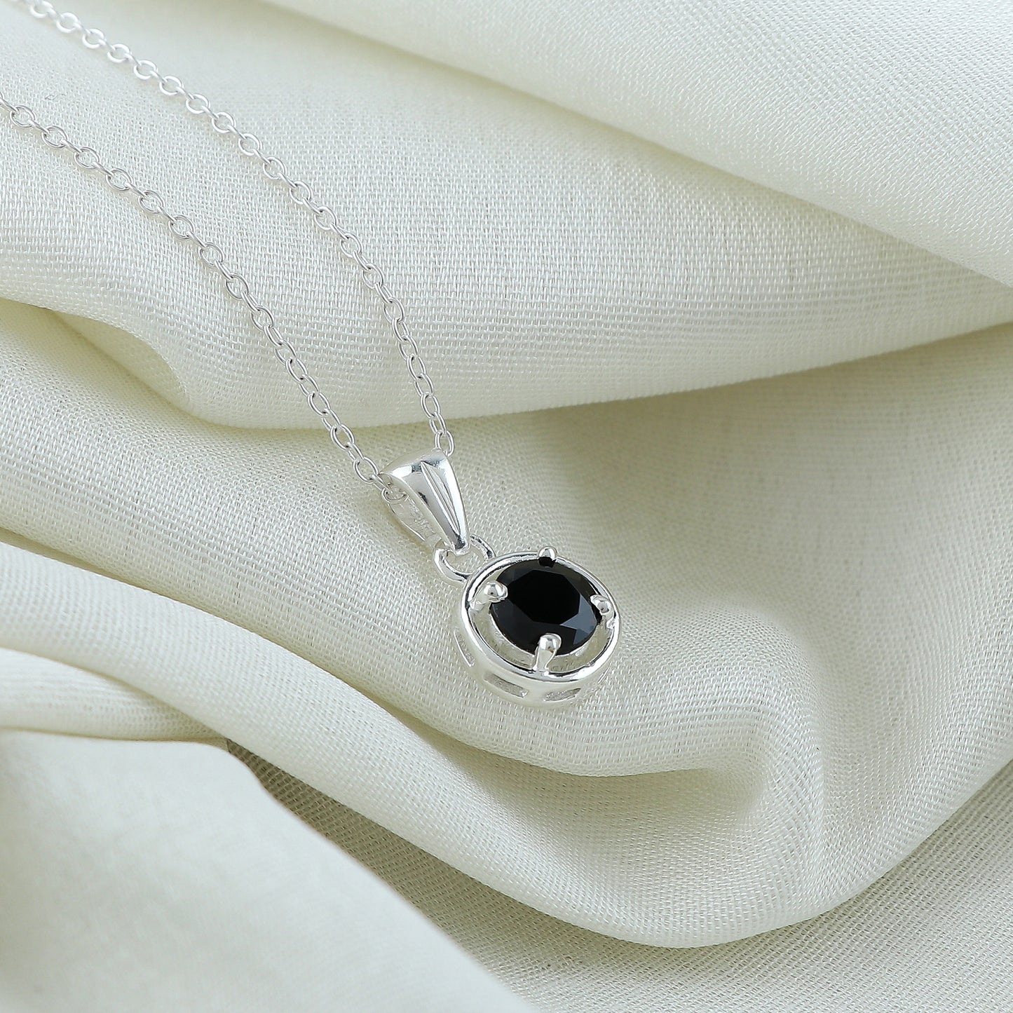 Real Black Spinel Crystal Pendant Necklace, Natural Gemstone, Birthstone Crystal, Healing Stone, Gift for Women Mom Her, Statement Jewellery, 925 Sterling Silver 18 inch