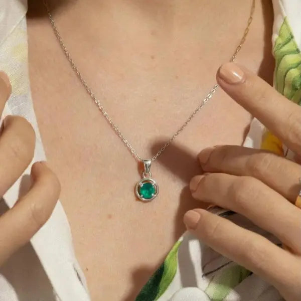 Green Onyx Pendant Necklace for Women crafted in 925 Sterling Silver