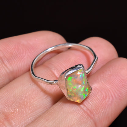 Beautiful 925 Sterling Silver Crafted Opal ring for Women - White Raw Ethiopian Opal 10x8 mm 