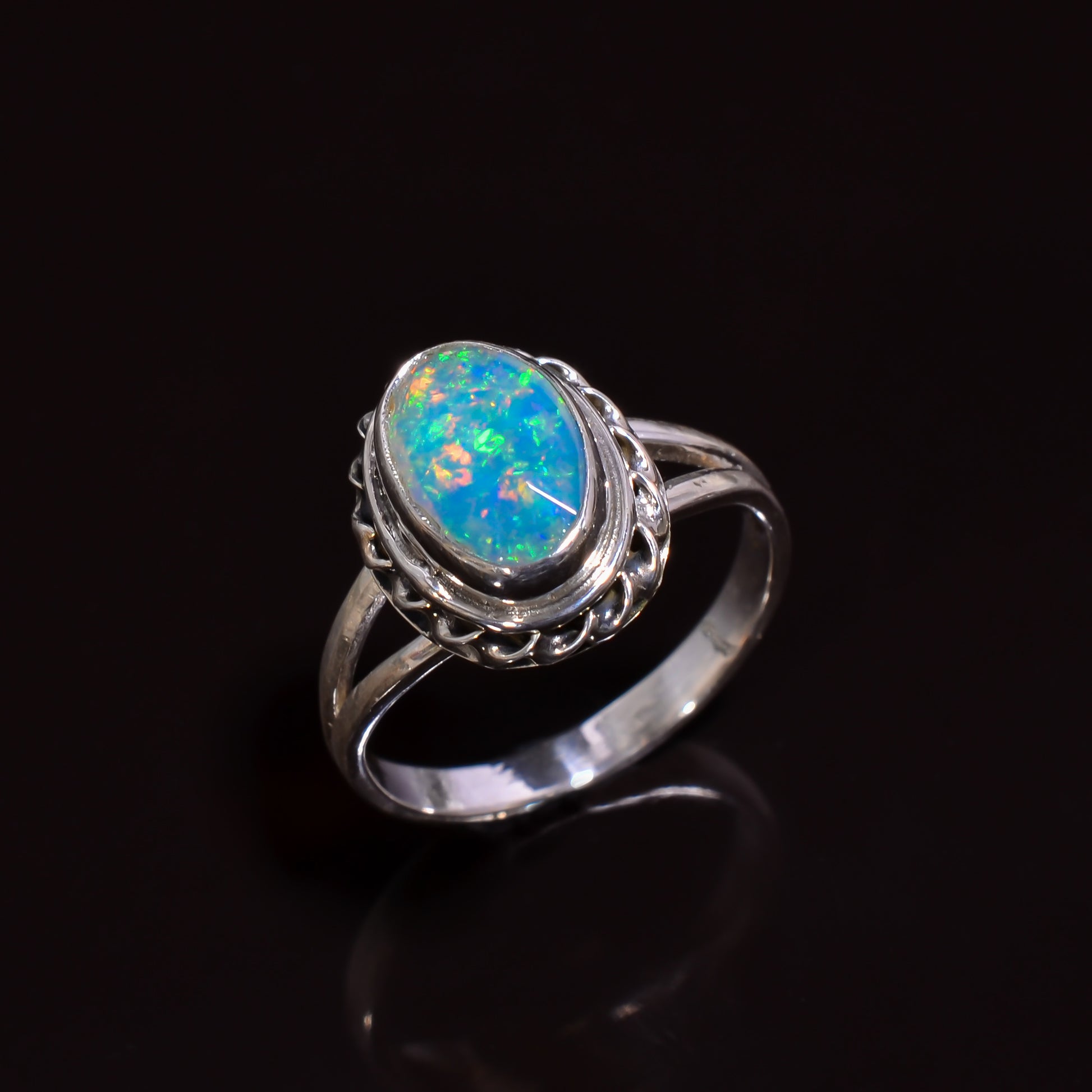 Women’s vintage handmade Raw White Ethiopian opal ring with natural gemstone