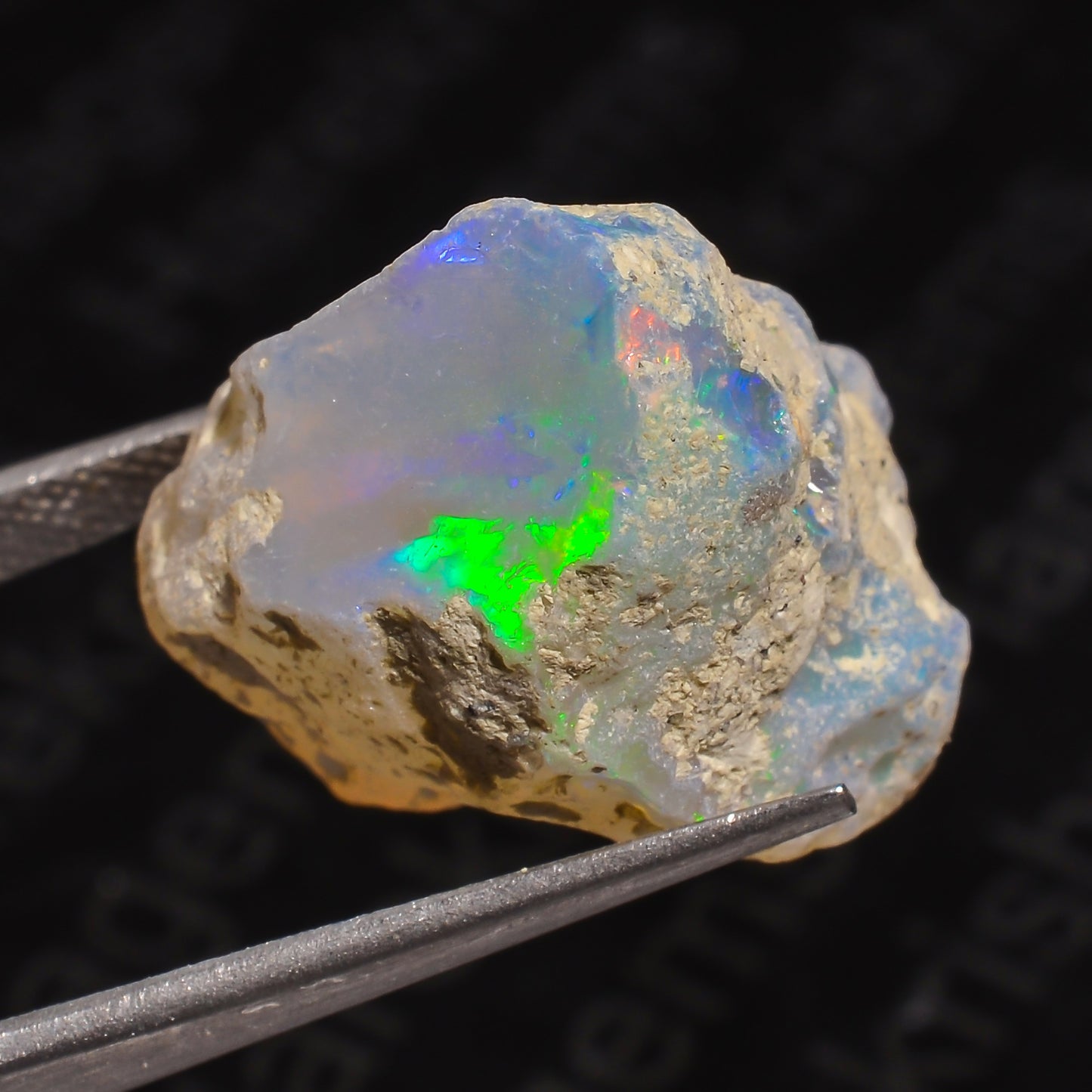 Natural White Ethiopian Opal (22x20x13 mm) Gem for Collectors