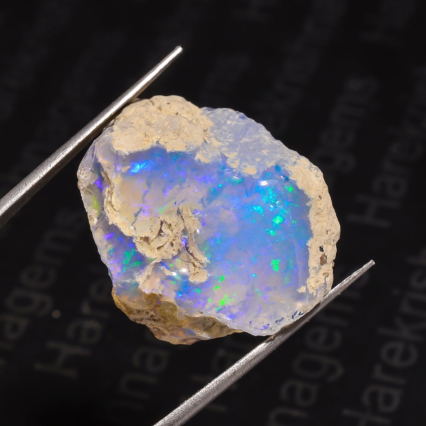 High-Quality 27 Ct Raw Ethiopian Opal (25x17x16 mm)
