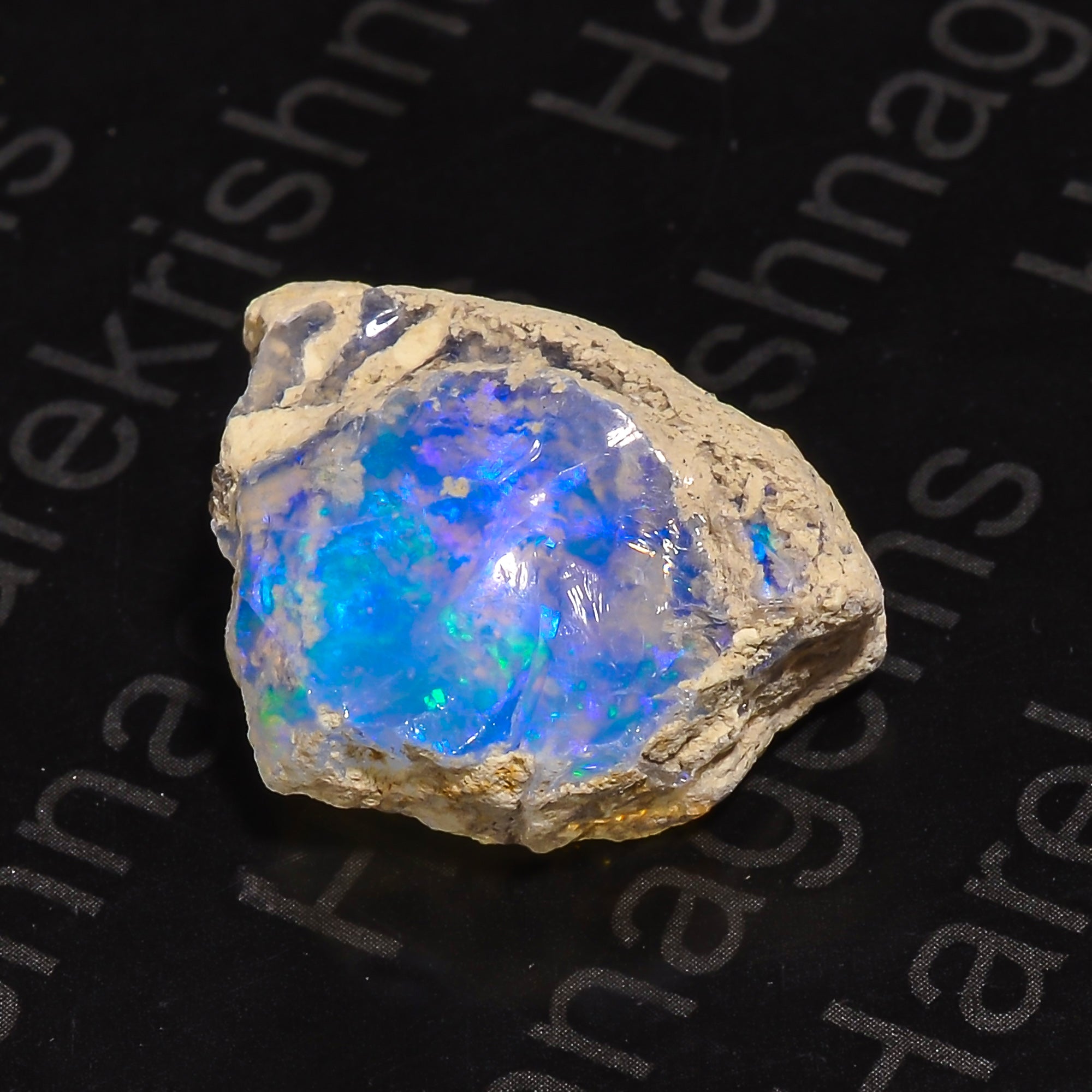 12.5CT Raw White Ethiopian Opal