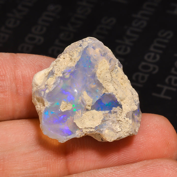 24CT Rough White Ethiopian Opal