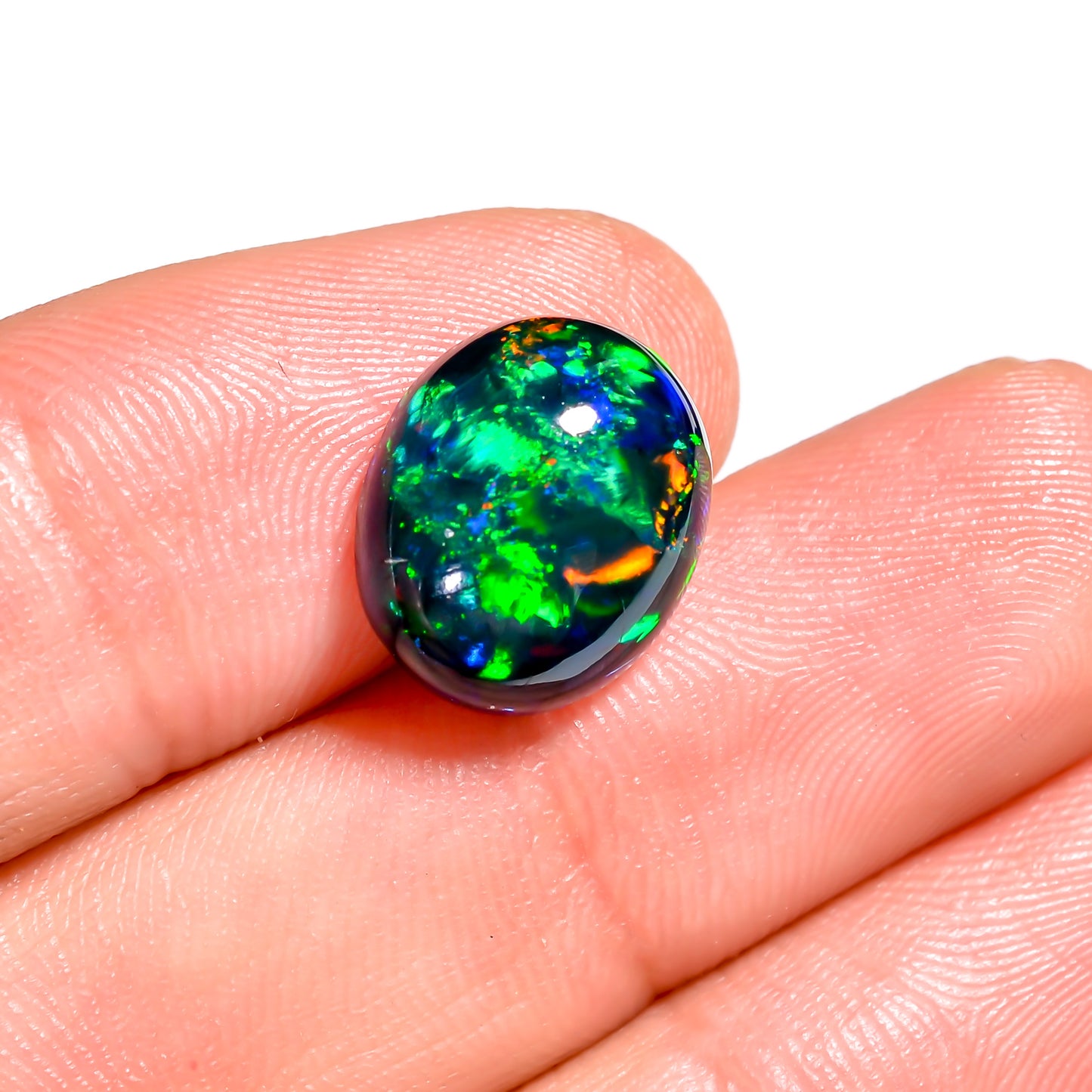 Elegant 4.5 Ct Black Ethiopian Opal - Natural, ethically sourced, and exquisite play of color for Jewelry