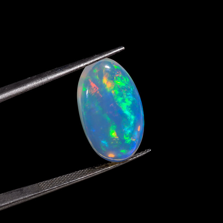 6.5CT White Ethiopian Opal Cabochon