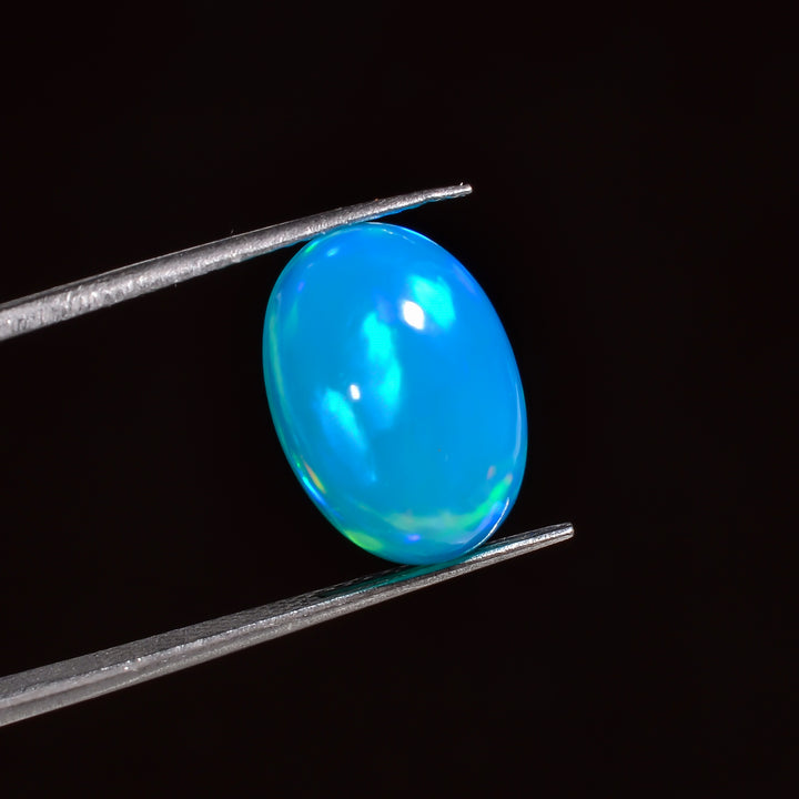 4.5CT Sky-blue Ethiopian Opal Cabochon - Oval, 14X10X6 MM