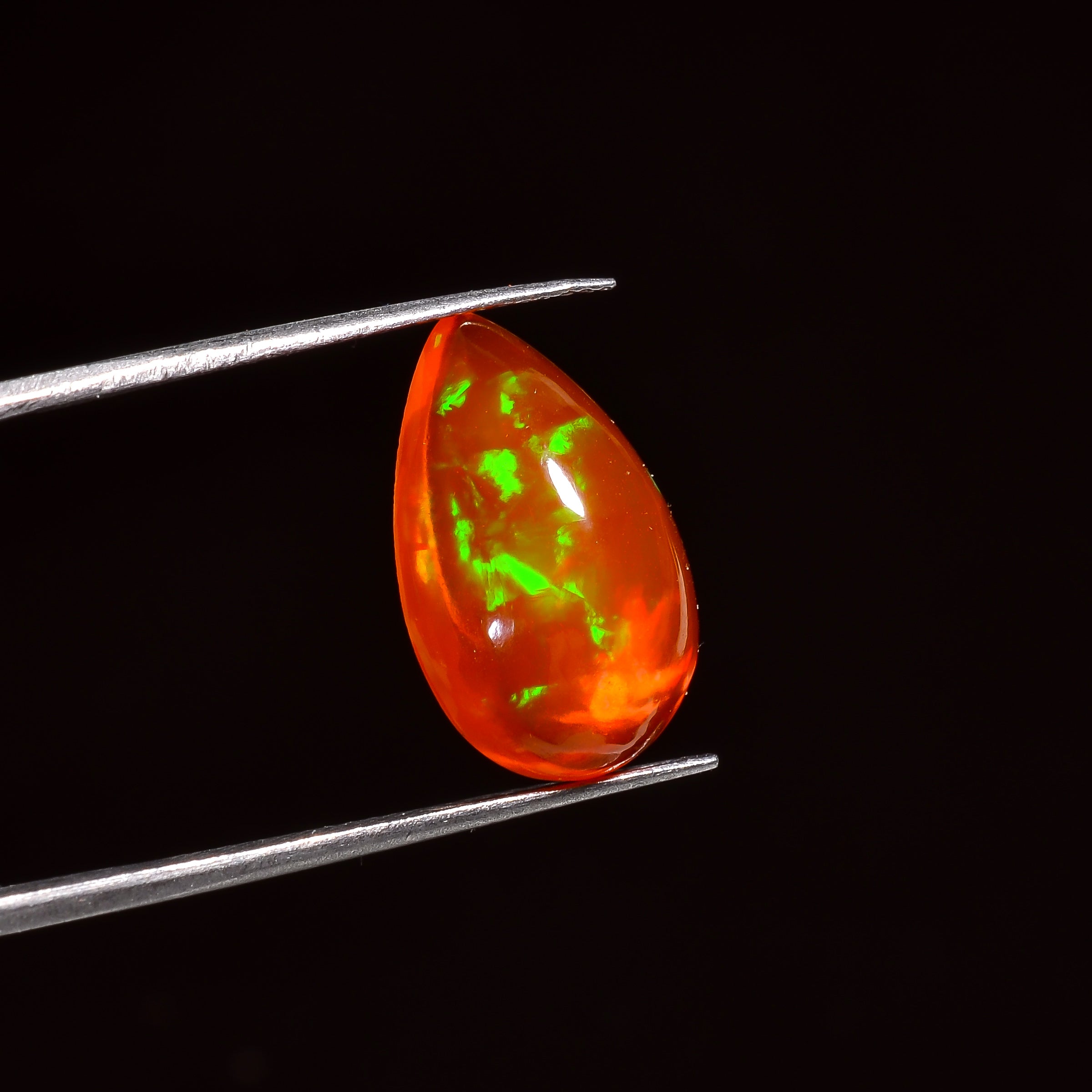 5CT Orange Ethiopian Opal Cabochon