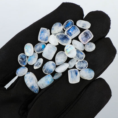 blue moonstone gemstone​